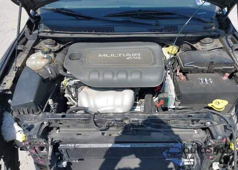 2015 Chrysler 200 C из США, поврежденный, VIN 1C3CCCCB8FN545415